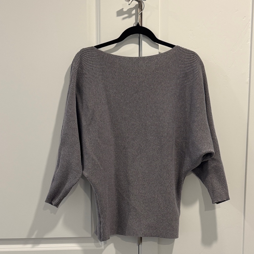 PattyBoutik Off-the-Shoulder Gray Sweater